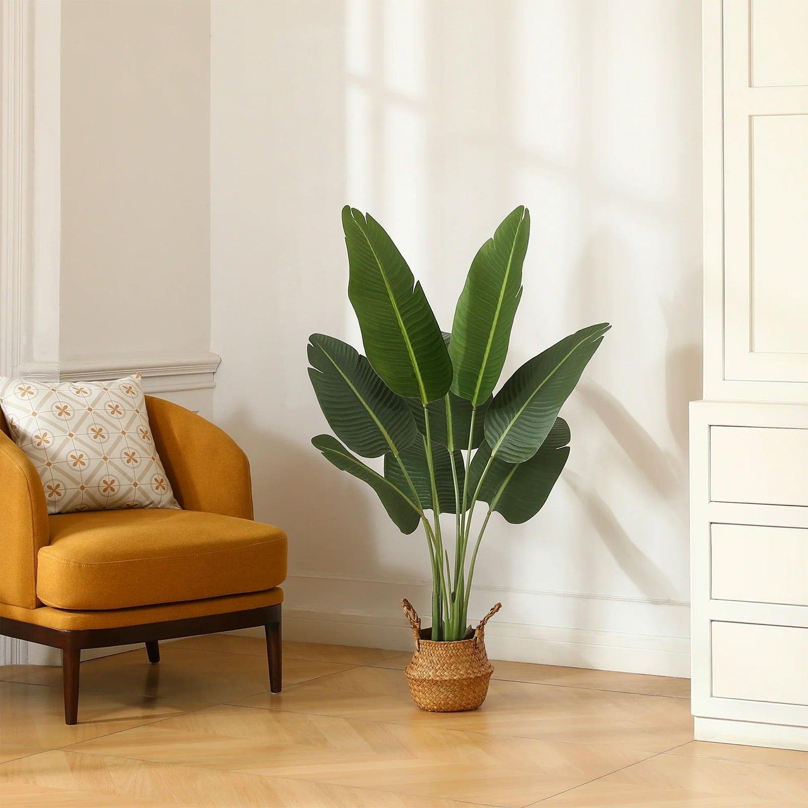 SUSUZI 4ft Artificial Bird of Paradise Plant – Fake Tropical Palm Tree, Faux Strelitzia for Indoor Outdoor Home Office Decor (Stable Black Pot, Low Maintenance)